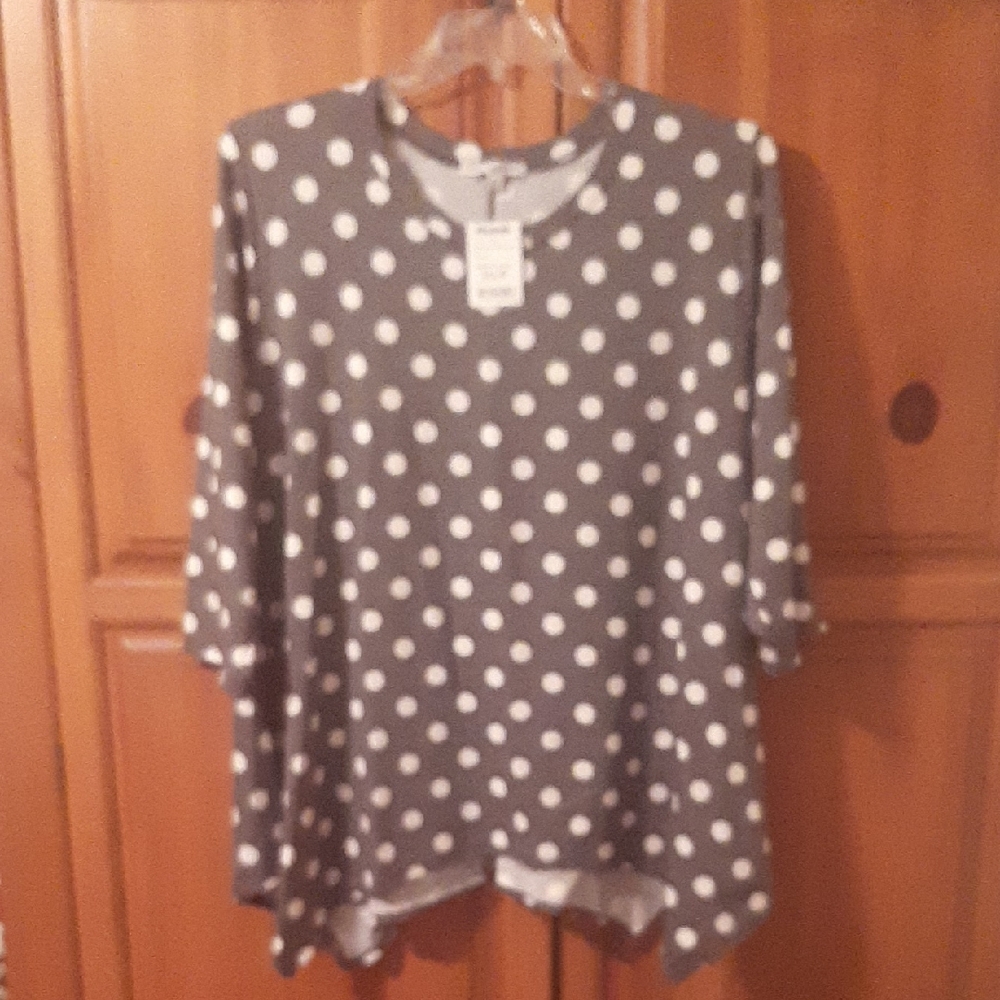 Green Envelope Gray Top with White Polka Dots